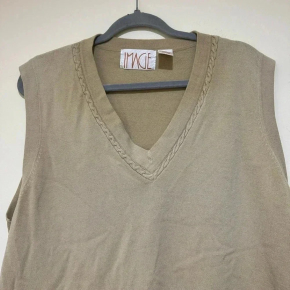 Women’s Vintage Image Brand Tan Colour V-Neck Plus Size Baggy Sweater Vest S: 2X - Picture 5 of 12